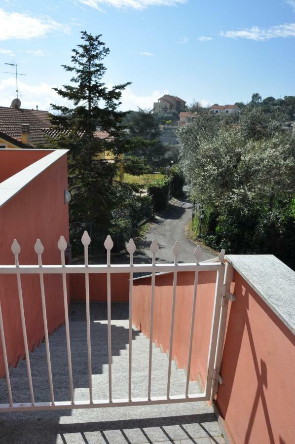 Villa Paolina Ceriale - App. 4 Posti ภายนอก รูปภาพ